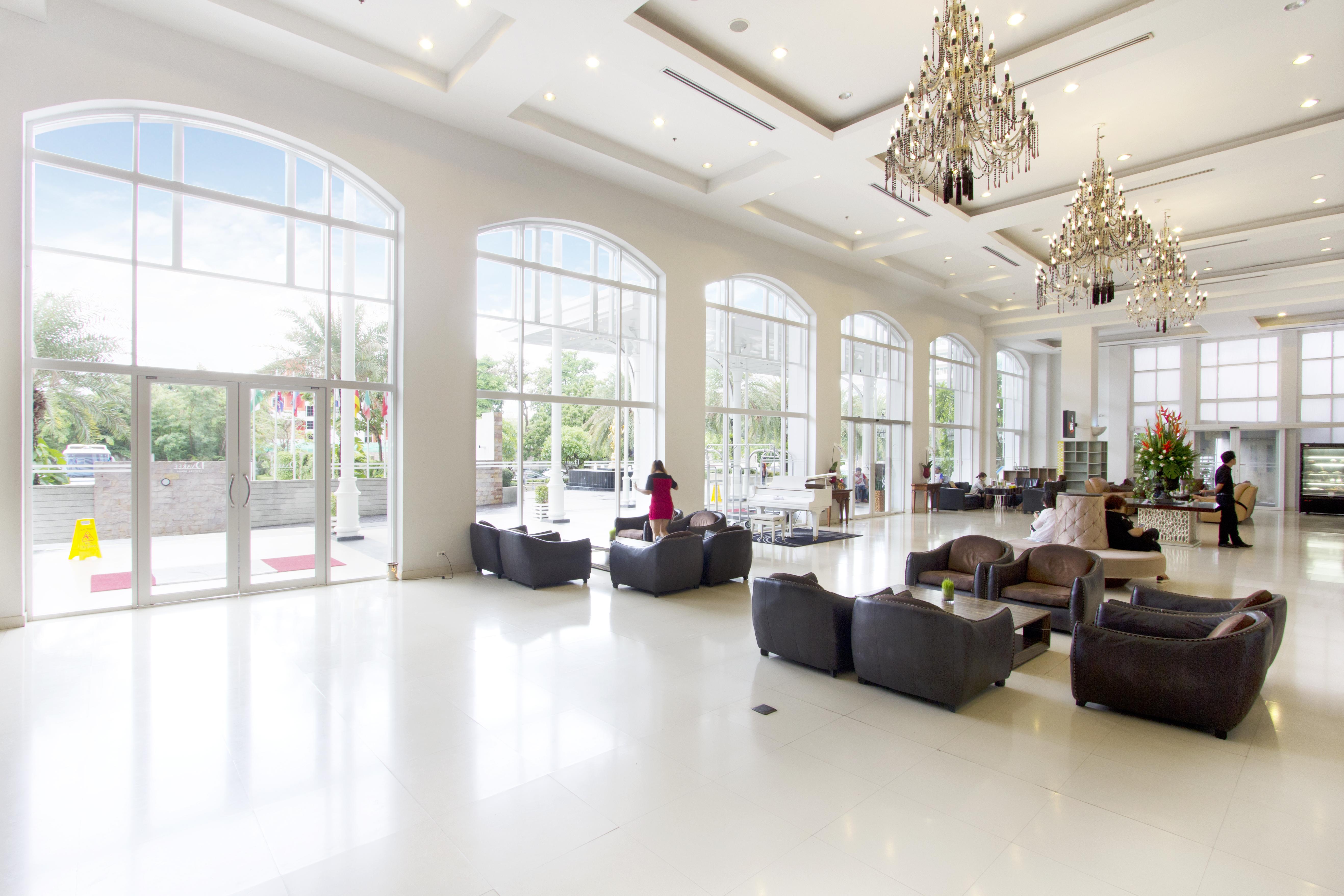 D Varee Jomtien Beach, Pattaya Екстериор снимка Lobby