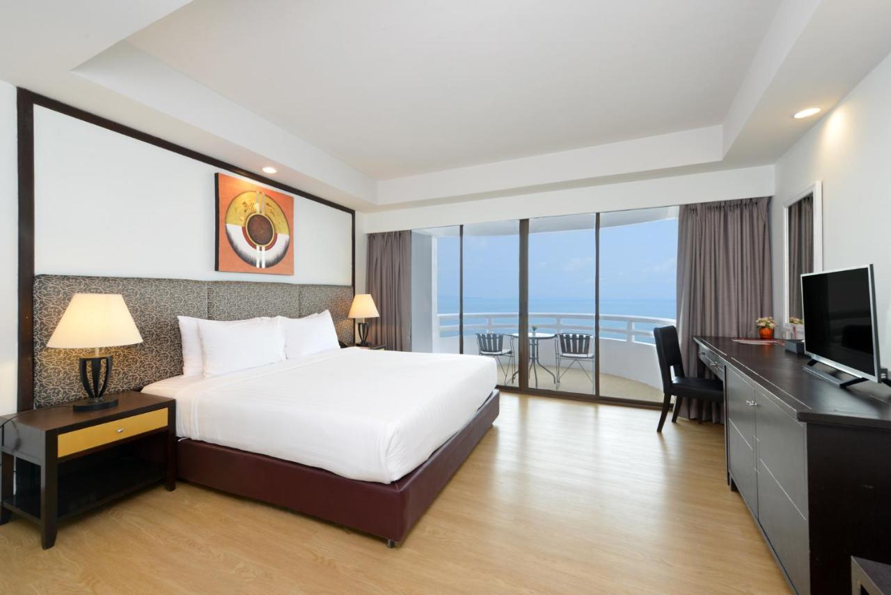 D Varee Jomtien Beach, Pattaya Екстериор снимка Deluxe Ocean View