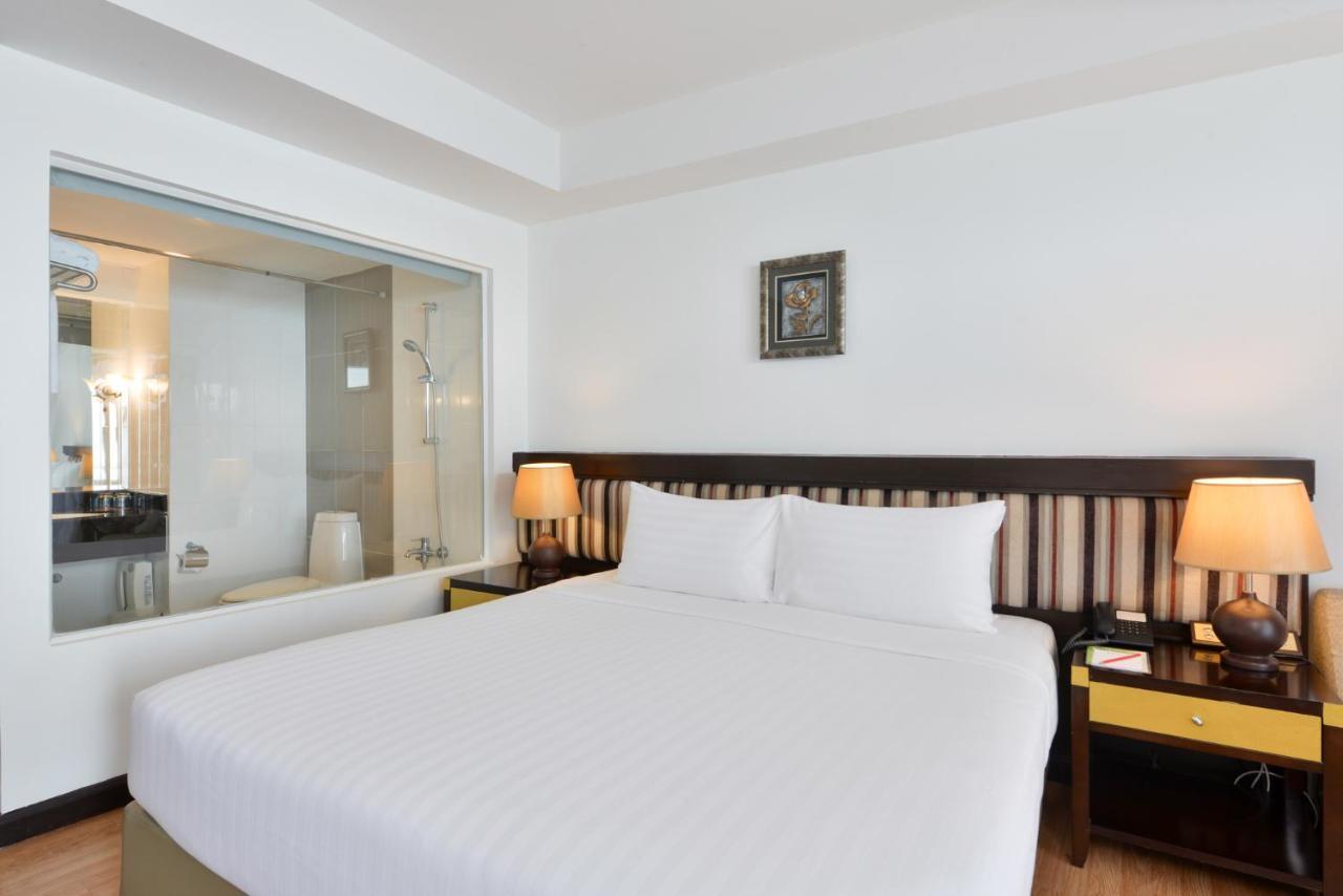 D Varee Jomtien Beach, Pattaya Екстериор снимка A bedroom at the hotel