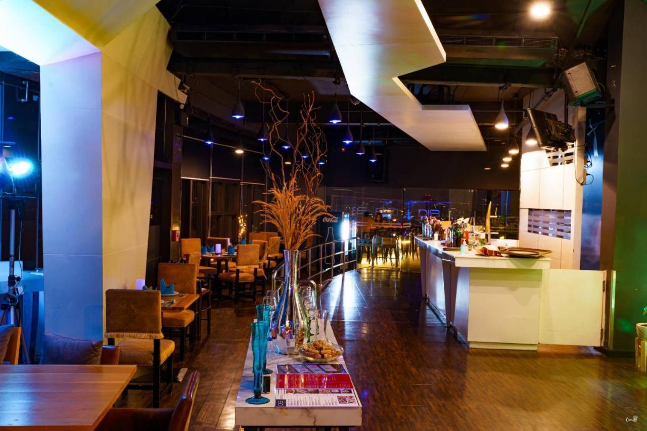 D Varee Jomtien Beach, Pattaya Екстериор снимка The interior of the restaurant