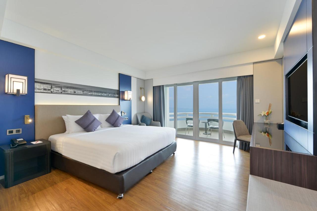 D Varee Jomtien Beach, Pattaya Екстериор снимка